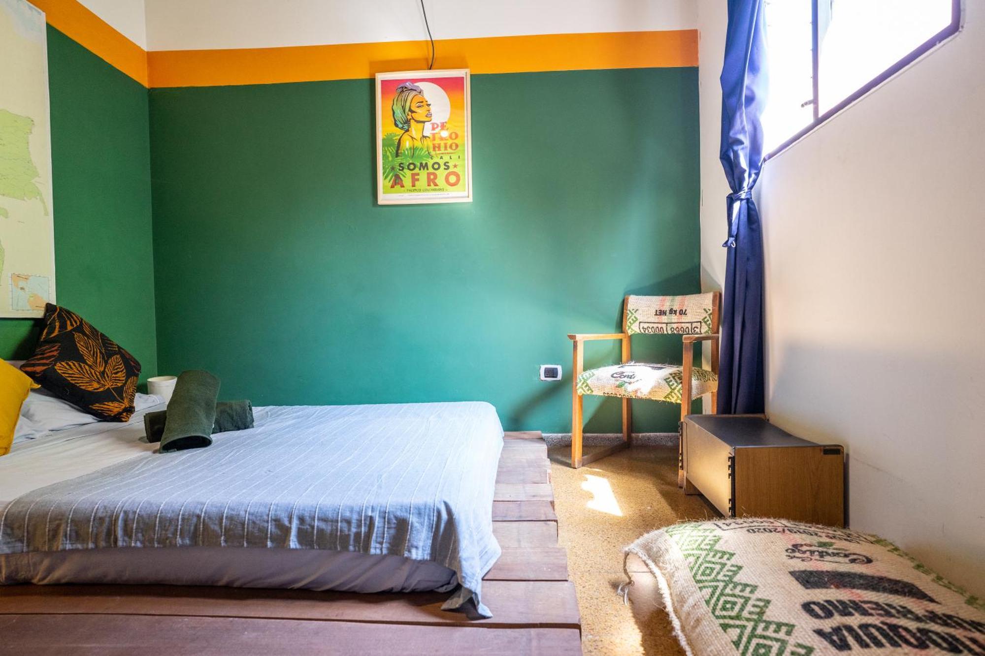 Oasis En El Corazon De Medellin, Laureles Apartment Luaran gambar