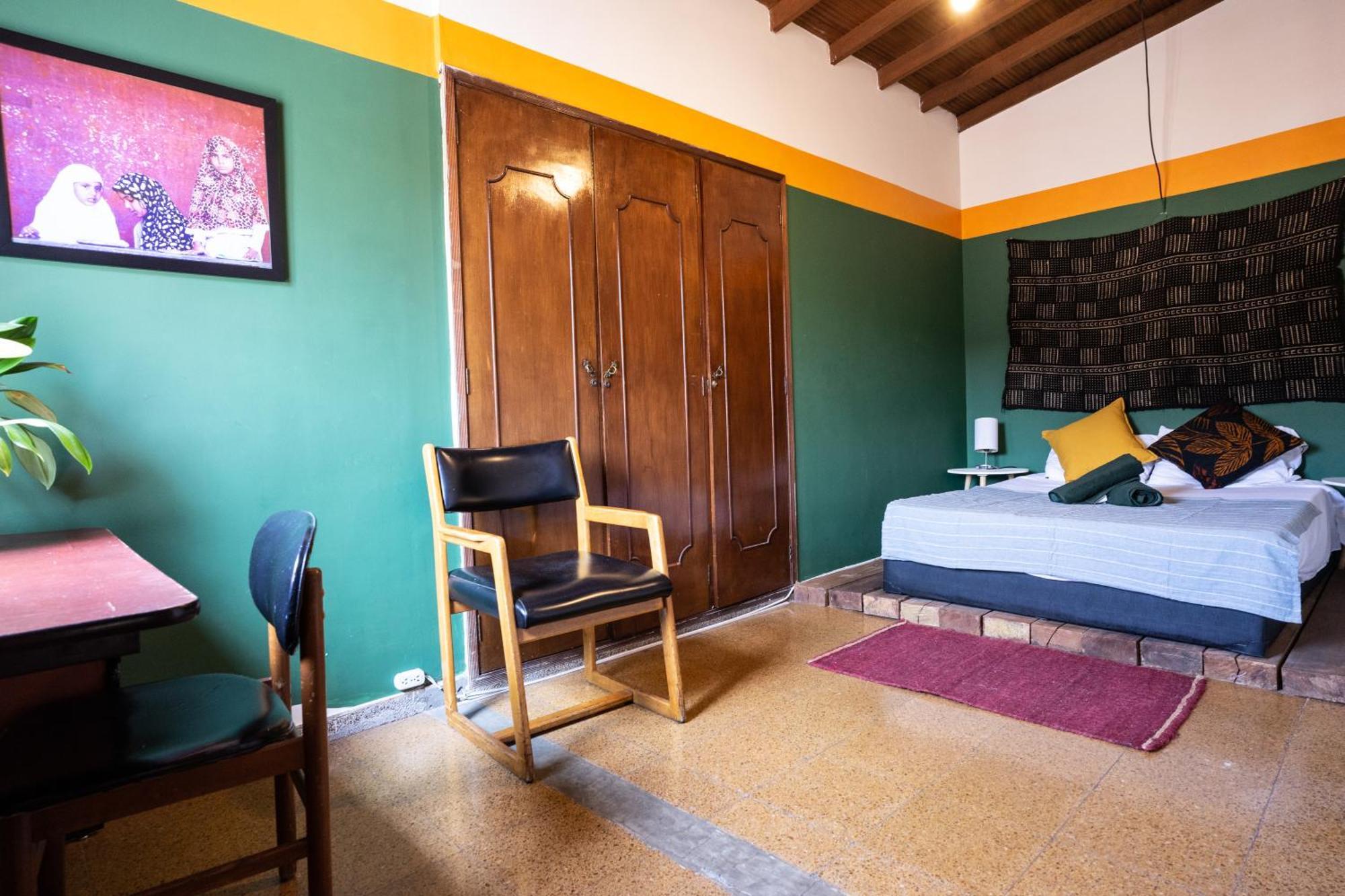 Oasis En El Corazon De Medellin, Laureles Apartment Luaran gambar