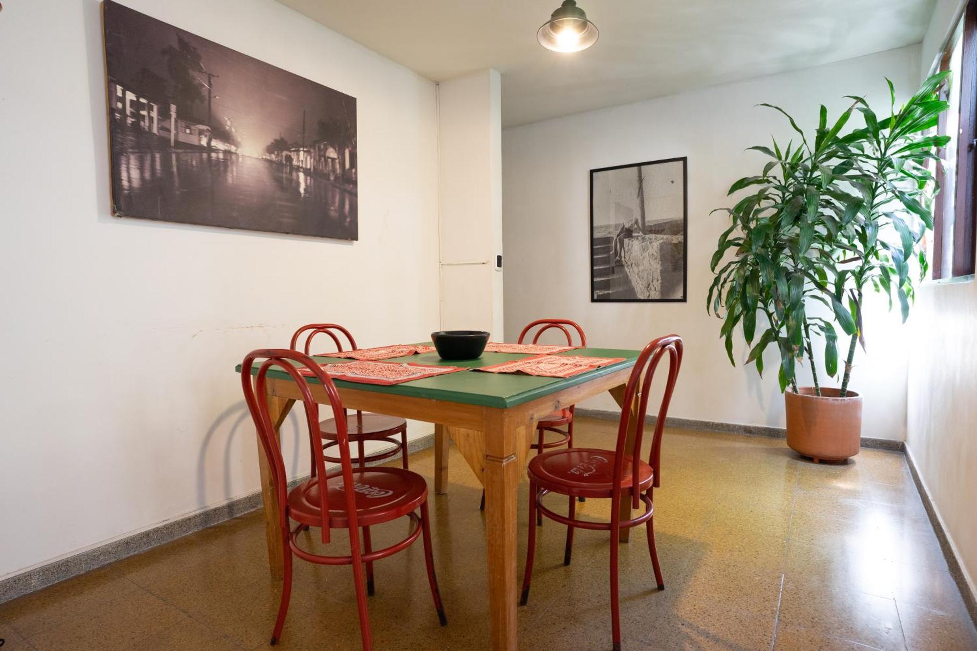 Oasis En El Corazon De Medellin, Laureles Apartment Luaran gambar