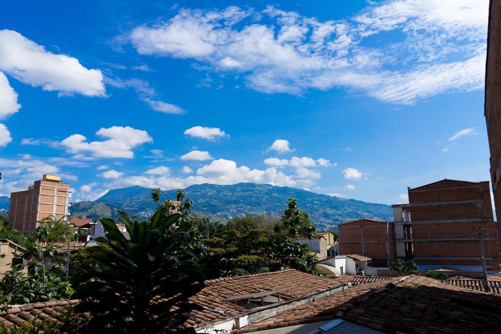 Oasis En El Corazon De Medellin, Laureles Apartment Luaran gambar